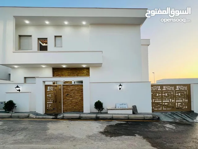 0m2 4 Bedrooms Villa for Sale in Tripoli Ain Zara