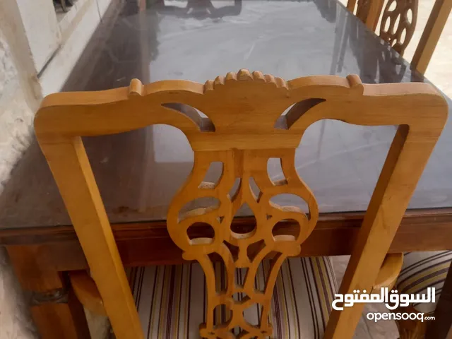 طاوله سفره للبيع خشب زان ثقيل ست كراسي مع لوح قزاز على قد الطاوله سعر 70