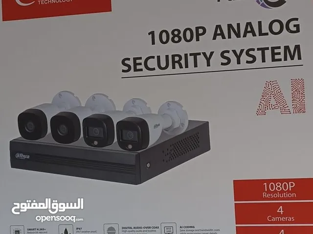 كاميرات مراقبة متنوعة