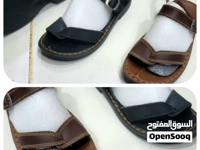 صنادل رجالي جلد باكستاني