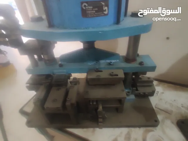 مكابس المنيوم 7000