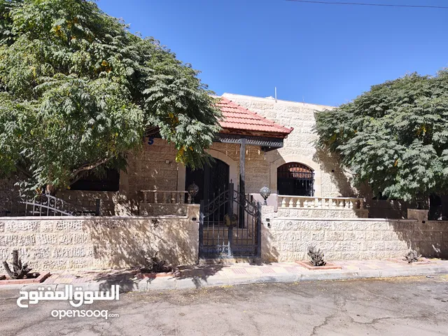 150 m2 3 Bedrooms Townhouse for Sale in Amman Marka Al Janoubiya