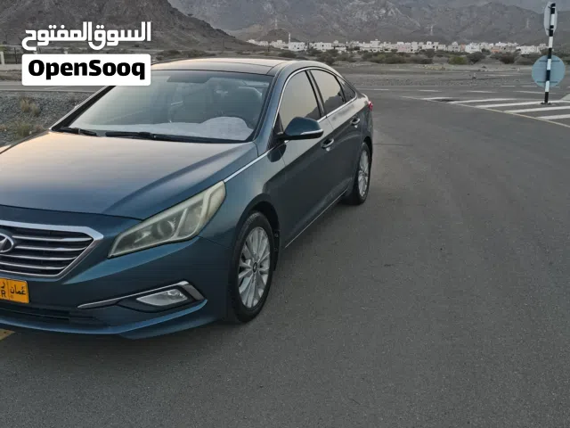 2015 هيونداي سوناتا Blue