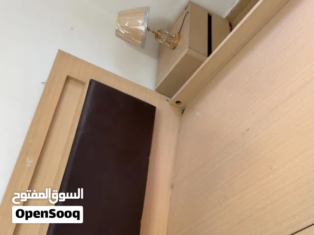 غرفة نوم للبيع بسعر مناسب