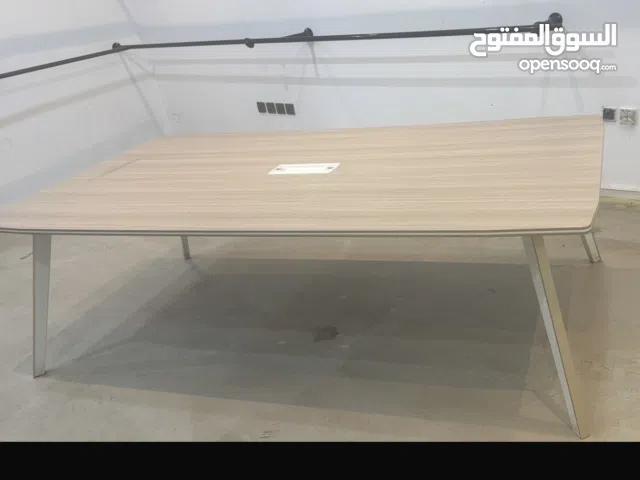 طاوله اجتماعات كبيره  للبيع