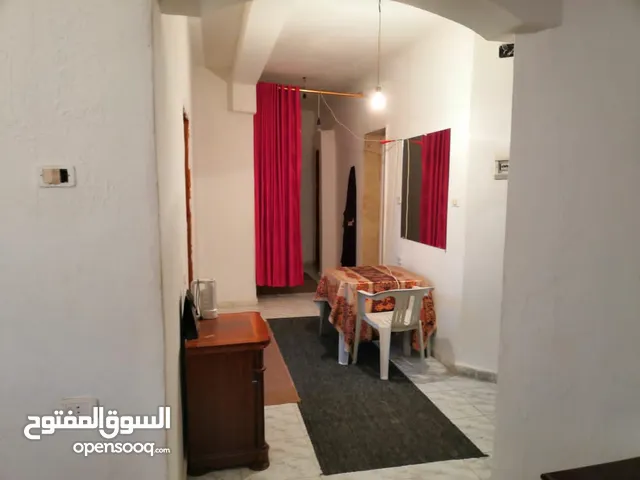 90 m2 2 Bedrooms Townhouse for Sale in Tripoli Hay Demsheq
