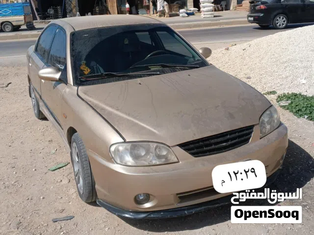 2002 كيا سبيكترا