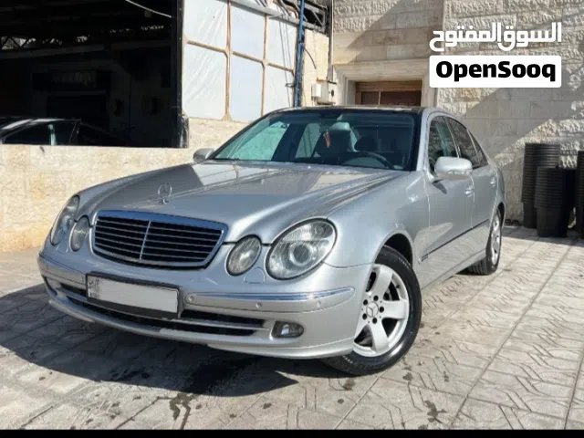 2004 Mercedes Benz E-Class E 200