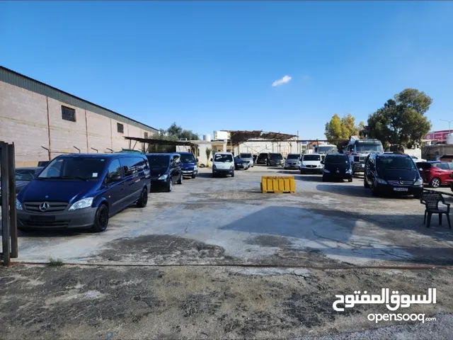 New Mercedes Benz V-Class in Zarqa