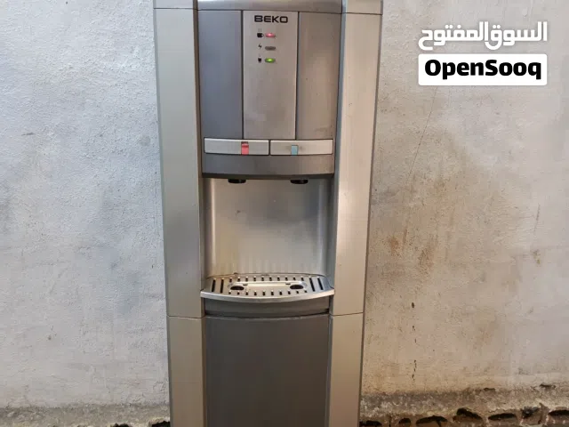 كولر مي Beko لون سلفر ستاند مستعمل بحال الوكاله نظيف شغال حامي بارد قابل للتفاوض يوجد توصيل
