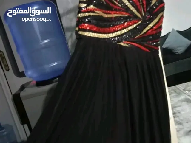 فستان سواريه للبيع
