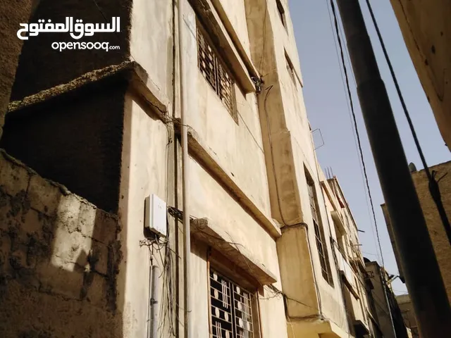 150 m2 2 Bedrooms Townhouse for Sale in Zarqa Al ghweariyyeh