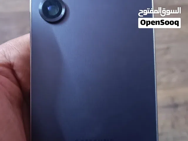 good condition phone only use 3 months