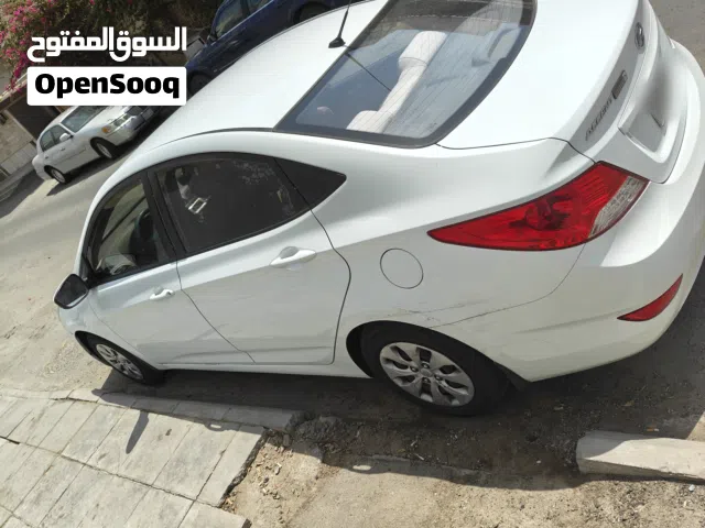 2017 Hyundai Accent Standard