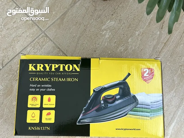 مكواة كريبتون سيراميك جديد بالكرتونة مستعمل مرتين فقط بالعدد الكفالة لسا معاه سنتين ب15 د بدل 28 د