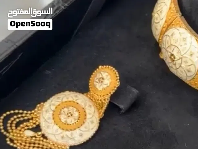 فضة  مرصعه بالذهب