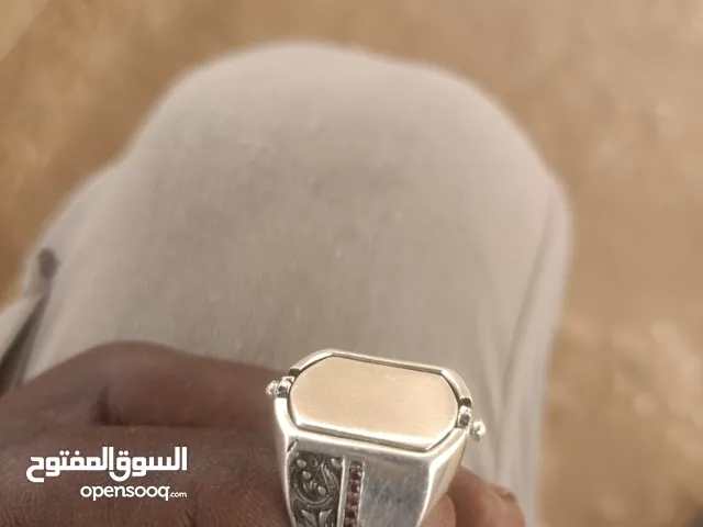 Rings for sale in River Nile