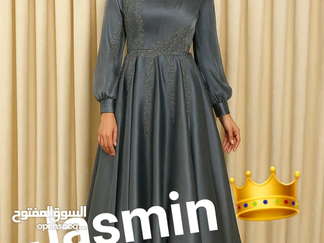 فستان للمحجبات يوجد عدة الوان