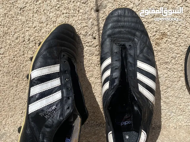 44 Sport Shoes in Baghdad