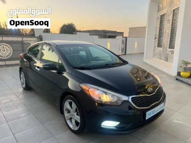 كيا فورتي 2014 محرك 18 العادي جمرك رسالة مفتوحة نظيفة عيب لا... البيع كاش او حواله