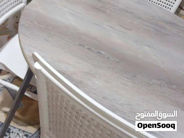 طاوله طعام للبيع