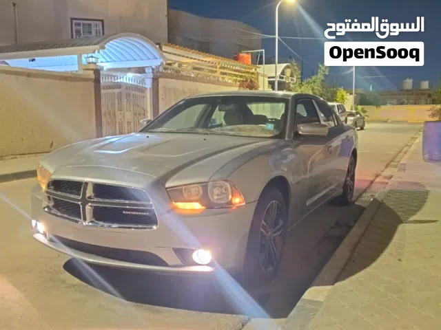 السلام عليكم جارجر 2014 جاهزه من كلشي حدادية تايرات جدد فتحة شاشة جبيرة دمام كشن حظن السيارة كفالة ع