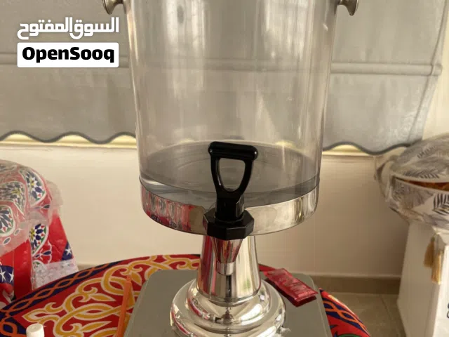 قاروره للماء او العصاير جديده بالكرتون جديده