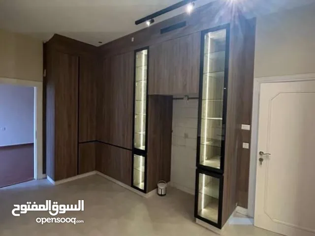 200 m2 3 Bedrooms Apartments for Rent in Amman Um Uthaiena