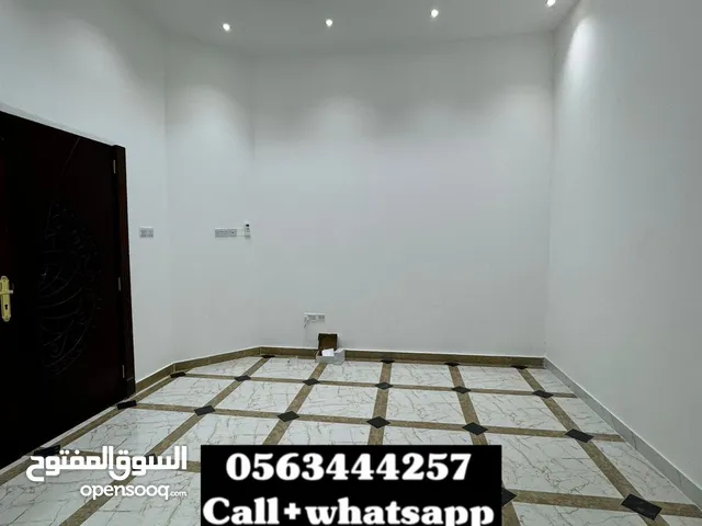 55 m2 Studio Apartments for Rent in Al Ain Zakher
