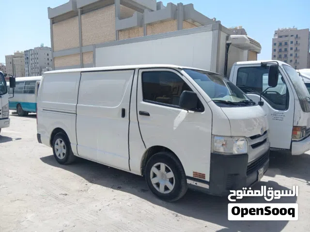 2016 Toyota Hiace Cargo
