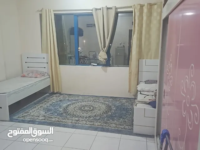 غرف سكن شيرينغ شباب عرب وسوريين