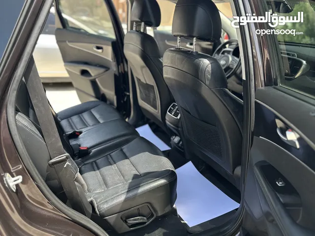 سياره كيا سيرنتو 2018 للبيع بحاله جيده جدا وقابل للتفاوض بالسعر غرض البيع للسفر المستعجل