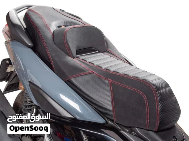 مقعد (كرسي) رياضي مريح لـ Yamaha XMAX