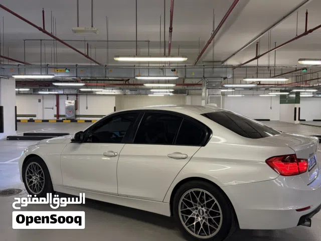 للبيع bmw 320i 2012 twin turbo