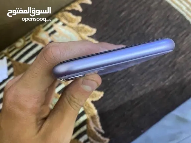 Apple iPhone 11 128 GB in Babylon