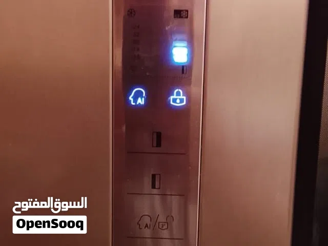 ثلاجة هايسينس شبه جديدة وغاز 4 روس و كوشه شركة كوركوماز وكاتل وتوستر وتلفزيون سامسونج 42 وغساله بوش