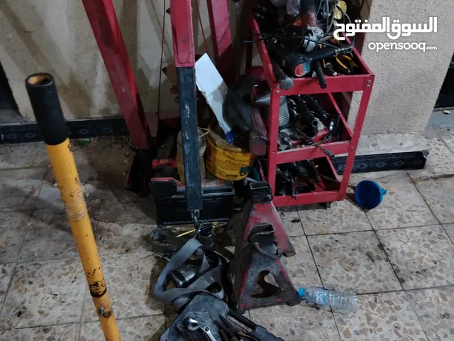 غراض محل فيتر للبيع