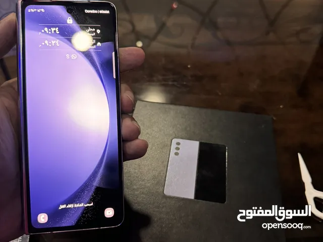 Samsung Galaxy Z Flip 5G 1 TB in Mubarak Al-Kabeer