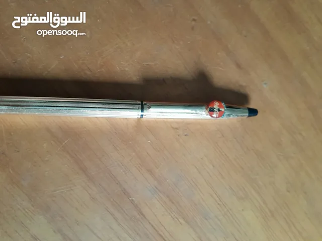 قلم رصاص بماء الدهب وعلامة كوكاكولا غير موجود في مصر كلها