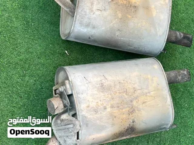 للبيع دبات وكاله لكزز جي اس 2006