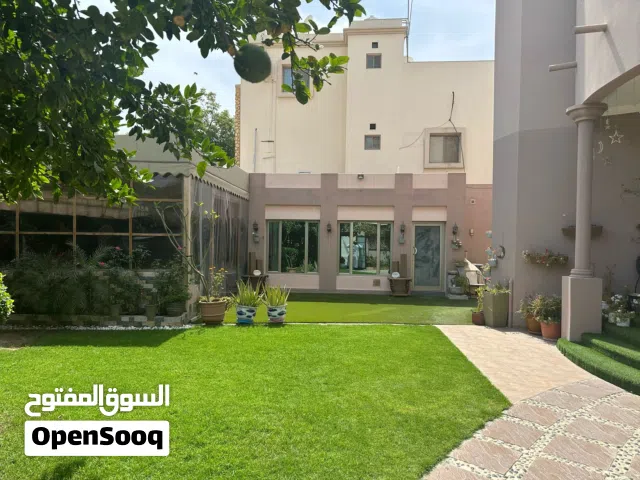 Forsale villa Hamad town R2