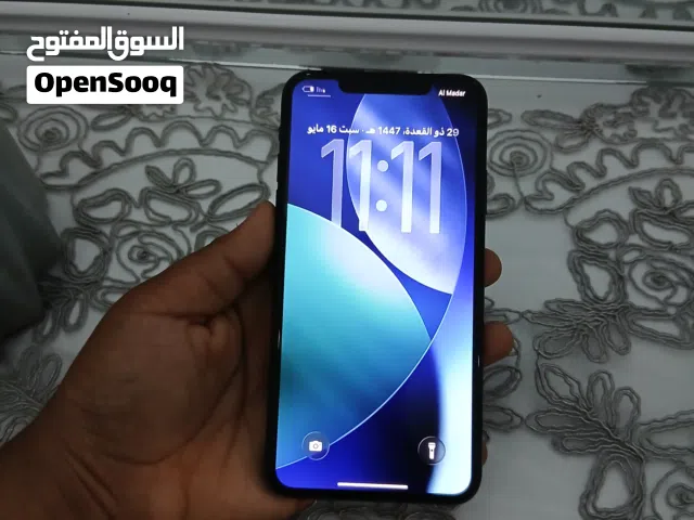 11برو مكس.  256 قيقا
