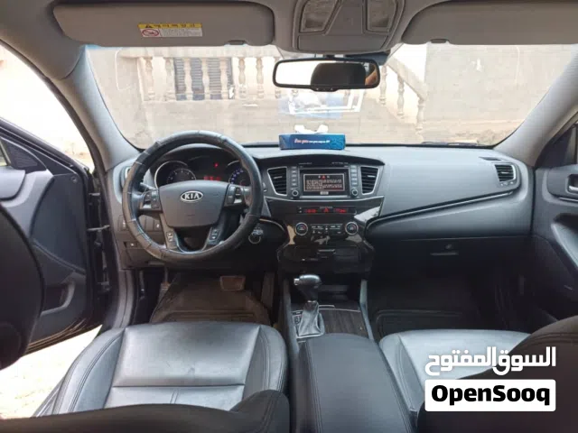 2012 كيا كادينزا Premium