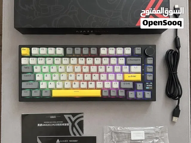 لوحة المفاتيح الميكانيكية Ajazz AK820 Pro  إضاءة RGB خلفية قابلة للتخصيص بالكامل