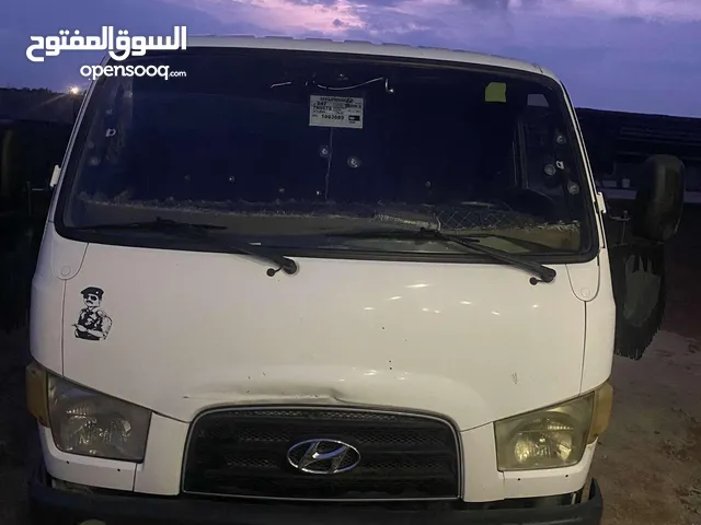 هيونداي مايتي 2015