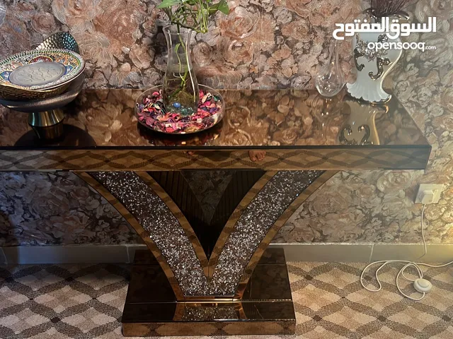 Elegant decorative mirror with intricate design