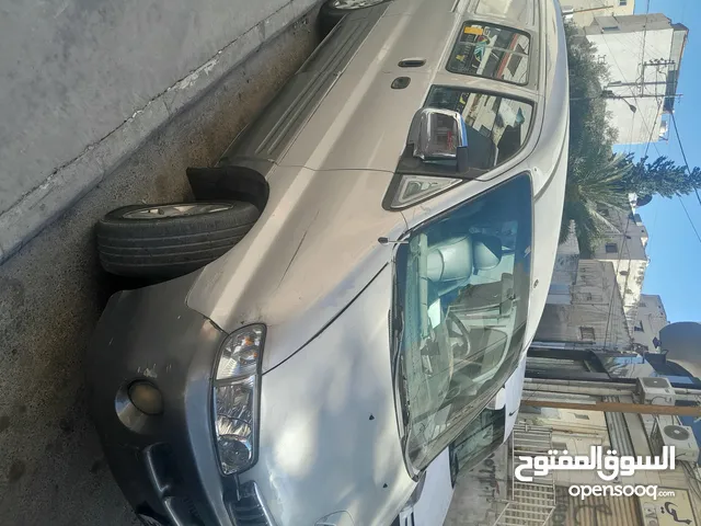 باص هونداي لنقل البضائع داخل عمان والزرقاء دقة في المواعيد واخترافية في التنفيذ