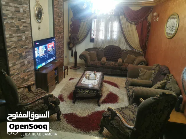 انتريه مستعمل  عمولة خشب زان.. شبه الجديد