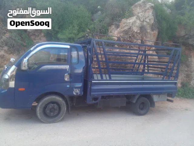 بكم لنقل الاثاث والكهربائيات وجميع مستلزماتكم داخل محافظة البلقاء وباسعار جيده