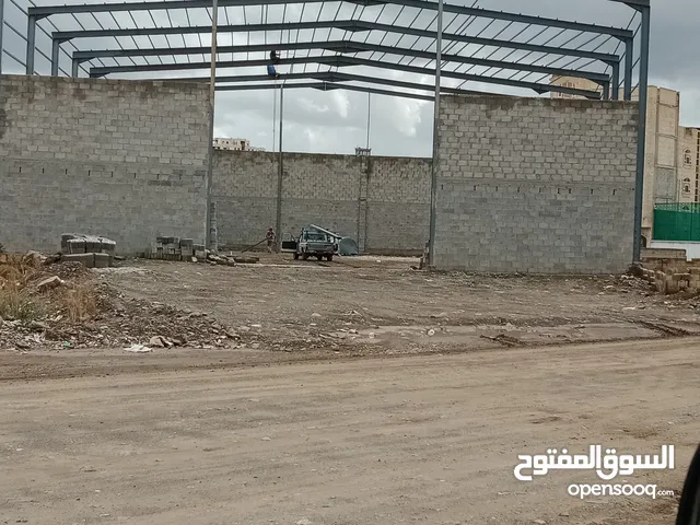 هنجر مخازن تجاري كبير معا الحوش شارع الاربعين امام محطات نجات رقم 2 جور مدرس ارياده ارتل تحت اتجهيز